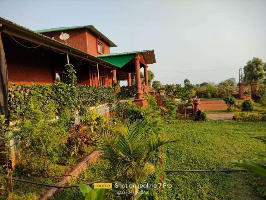 Stone Casa By Vgh 4Bhk Villa With Swimming Pool Mahābaleshwar Eksteriør billede