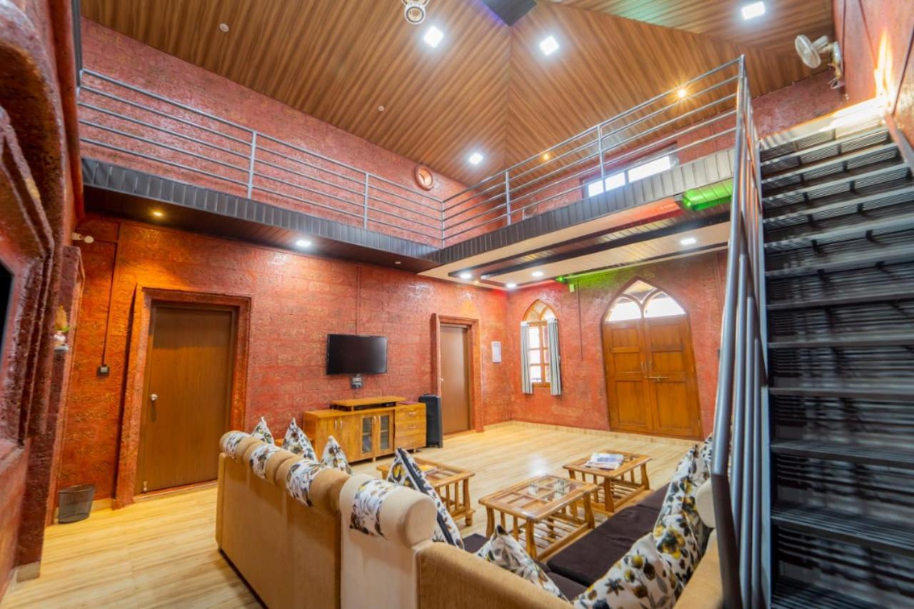 Stone Casa By Vgh 4Bhk Villa With Swimming Pool Mahābaleshwar Eksteriør billede